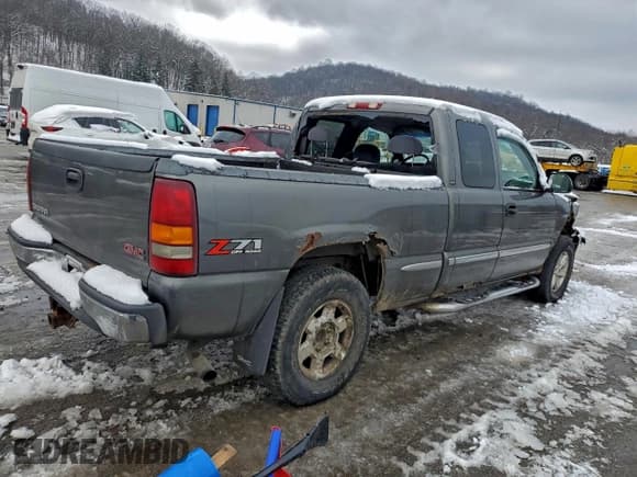 ✅ 2002 GMC Sierra 1500 SLE • VIN: 2GTEK19T421257284 • Лот: 94266305. Опубликован ранее на Copart с пробегом 97 726 миль. Бесплатный доступ к архиву аукционных продаж из США и подробный отчёт об истории автомобиля на DreamBid. Изображение 3.