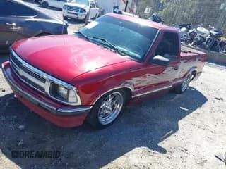 ✅ 1997 Chevrolet S-10 LS • VIN: 1GCCS1446V8178692 • Лот: 41870912. Опубликован ранее на IAAI с пробегом 177 846 миль. Бесплатный доступ к архиву аукционных продаж из США и подробный отчёт об истории автомобиля на DreamBid. Изображение 2.
