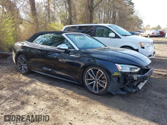 ✅ 2018 Audi S5 Premium Plus • VIN: WAUY4GF53JN005679 • Лот: 42064429. Опубликован ранее на IAAI с пробегом 53 492 миль. Бесплатный доступ к архиву аукционных продаж из США и подробный отчёт об истории автомобиля на DreamBid. Изображение 13.