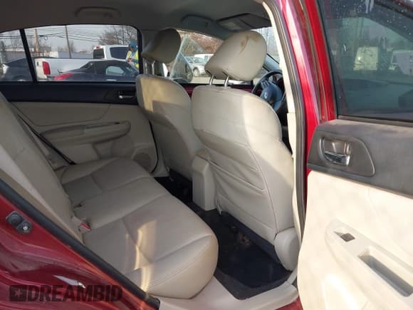 ✅ 2013 Subaru Crosstrek Limited • VIN: JF2GPAGC4D2214789 • Lot: 41764717. Wystawiony na IAAI z przebiegiem 142 674 mil. Bezpłatny archiwum sprzedaży aukcyjnych z USA i szczegółowy raport historii pojazdu na DreamBid. Zdjęcie 8.