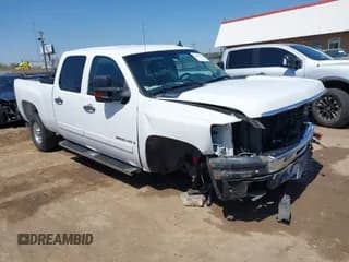 ✅ 2008 Chevrolet Silverado 2500HD 1LT • VIN: 1GCHC23618F132280 • Lot: 41981675. Wystawiony na IAAI z przebiegiem 164 487 mil. Bezpłatny archiwum sprzedaży aukcyjnych z USA i szczegółowy raport historii pojazdu na DreamBid. Zdjęcie 1.