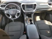 ✅ 2018 GMC Acadia SLE • VIN: 1GKKNSLA2JZ110057 • Lot: 61183415. Listed on Copart with 122,897 mi. Free auction sales archive from the USA and detailed vehicle history report at DreamBid. Image 8.