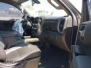 ✅ 2021 Chevrolet Silverado 1500 RST • VIN: 3GCUYEET8MG351315 • Лот: 42864637. Опубликован ранее на IAAI с пробегом 83 597 миль. Бесплатный доступ к архиву аукционных продаж из США и подробный отчёт об истории автомобиля на DreamBid. Изображение 5.