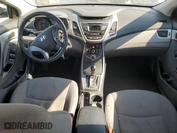 2015 Hyundai Elantra SE with VIN 5NPDH4AE8FH550439, listed as a Copart auction lot 81302595 with 123,734 mi miles and Salvage title. Bid and sale history available at DreamBid. Image 8.