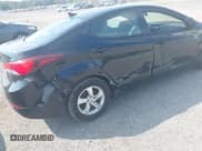 ✅ 2014 Hyundai Elantra SE • VIN: 5NPDH4AE9EH539058 • Lot: 43135781. Listed on IAAI with 111,737 mi. Free auction sales archive from the USA and detailed vehicle history report at DreamBid. Image 6.