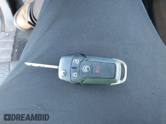 ✅ 2015 Ford F-150 XLT • VIN: 1FTEX1EP5FKE75170 • Lot: 42625465. Listed on IAAI with 150,826 mi. Free auction sales archive from the USA and detailed vehicle history report at DreamBid. Image 11.