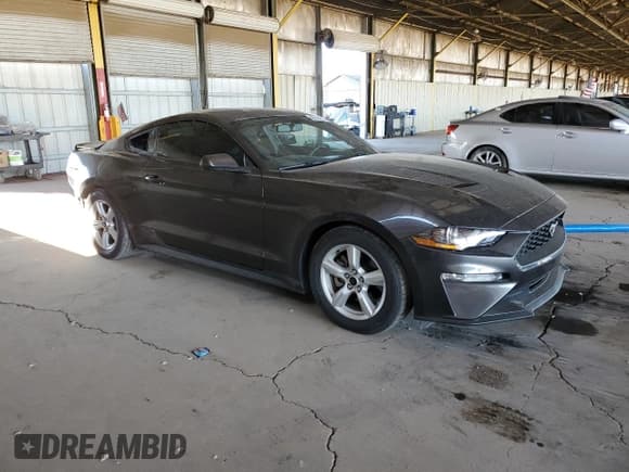 ✅ 2019 Ford Mustang EcoBoost • VIN: 1FA6P8TH9K5189796 • Lot: 89919255. Listed on Copart with 39,495 mi. Free auction sales archive from the USA and detailed vehicle history report at DreamBid. Image 4.