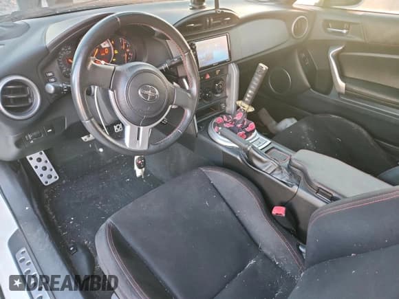 ✅ 2016 Scion FR-S • VIN: JF1ZNAA10G8708644 • Лот: 92320755. Опубликован ранее на Copart с пробегом 147 937 миль. Бесплатный доступ к архиву аукционных продаж из США и подробный отчёт об истории автомобиля на DreamBid. Изображение 8.