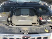 ✅ 2008 Jeep Commander Limited • VIN: 1J8HH582X8C127615 • Lot: 60713435. Listed on Copart with 151,250 mi. Free auction sales archive from the USA and detailed vehicle history report at DreamBid. Image 12.