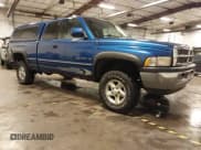 ✅ 1997 Dodge 1500 • VIN: 3B7HF13ZXVG801149 • Lot: 42903225. Wystawiony na IAAI z przebiegiem 213 225 mil. Bezpłatny archiwum sprzedaży aukcyjnych z USA i szczegółowy raport historii pojazdu na DreamBid. Zdjęcie 1.