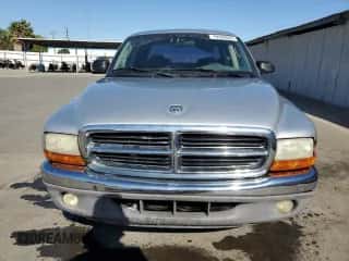 2004 Dodge Dakota SLT z VIN 1D7HL48N54S750432, wystawiony jako Copart lot #78485624 z przebiegiem 139 073 mil mil oraz Czysty tytuł • Clean title. Historia ofert i sprzedaży dostępna na DreamBid. Obrazek 5.