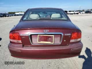 2004 Hyundai Sonata with VIN KMHWF25HX4A985955, listed as a Copart auction lot 87756475 with 89,030 mi miles and Clean title. Bid and sale history available at DreamBid. Image 6.