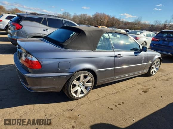 ✅ 2002 BMW 3 Series 325Ci • VIN: WBABS33462PG88633 • Лот: 91940065. Опубликован ранее на Copart с пробегом 205 852 миль. Бесплатный доступ к архиву аукционных продаж из США и подробный отчёт об истории автомобиля на DreamBid. Изображение 3.