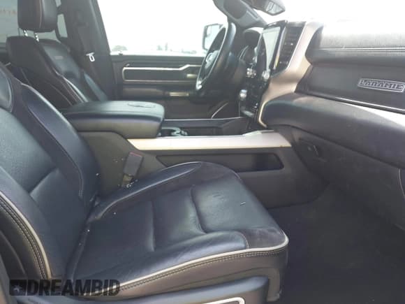 ✅ 2019 Ram 1500 Laramie • VIN: 1C6RREJT6KN684181 • Lot: 43251943. Listed on IAAI with 138,261 mi. Free auction sales archive from the USA and detailed vehicle history report at DreamBid. Image 5.