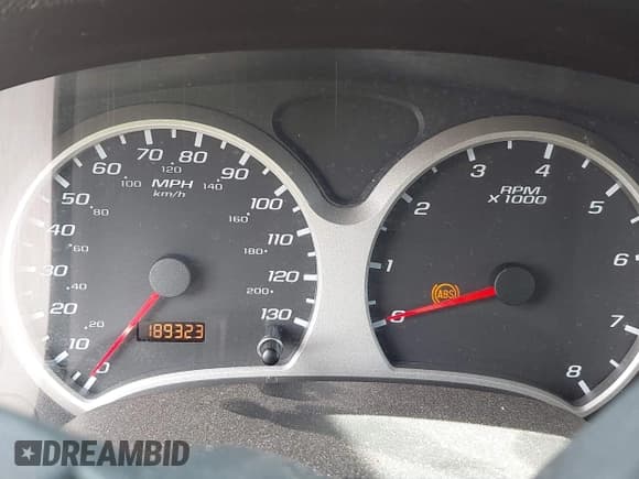 ✅ 2006 Chevrolet Equinox LS • VIN: 2CNDL13F166140083 • Лот: 42091977. Опубликован ранее на IAAI с пробегом 189 323 миль. Бесплатный доступ к архиву аукционных продаж из США и подробный отчёт об истории автомобиля на DreamBid. Изображение 7.