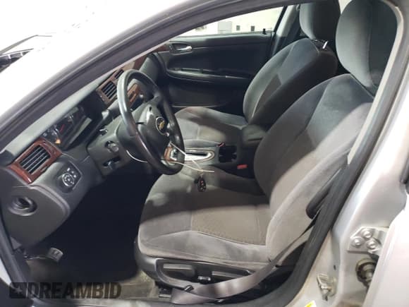 ✅ 2011 Chevrolet Impala LT Fleet • VIN: 2G1WG5EK3B1148561 • Лот: 60109165. Опубликован ранее на Copart с пробегом 150 972 миль. Бесплатный доступ к архиву аукционных продаж из США и подробный отчёт об истории автомобиля на DreamBid. Изображение 7.