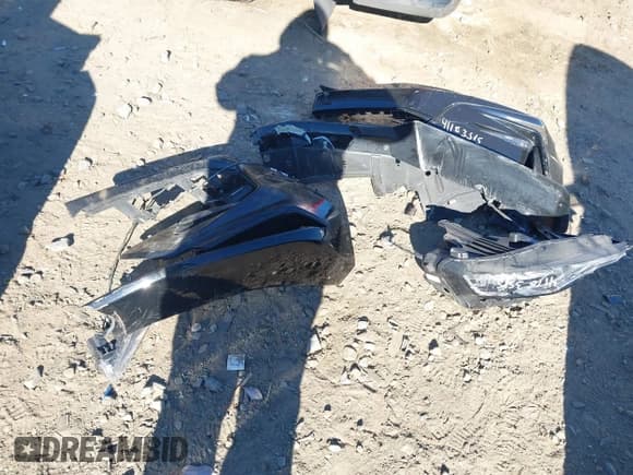 ✅ 2022 Chevrolet Camaro 2SS • VIN: 1G1FH1R78N0104213 • Lot: 41163515. Listed on IAAI with 31,235 mi. Free auction sales archive from the USA and detailed vehicle history report at DreamBid. Image 12.