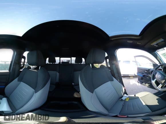 ✅ 2025 Toyota Tacoma SR • VIN: 3TMLB5JNXSM103411 • Лот: 42963505. Опубликован ранее на IAAI с пробегом 9 330 миль. Бесплатный доступ к архиву аукционных продаж из США и подробный отчёт об истории автомобиля на DreamBid. Изображение 18.