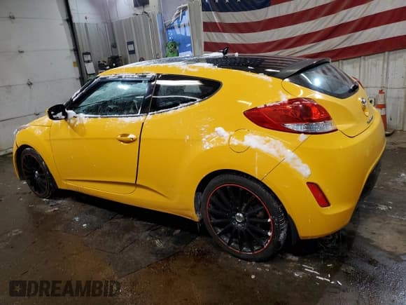 ✅ 2016 Hyundai Veloster • VIN: KMHTC6AD8GU296425 • Lot: 42161145. Wystawiony na Copart z przebiegiem 77 451 mil. Bezpłatny archiwum sprzedaży aukcyjnych z USA i szczegółowy raport historii pojazdu na DreamBid. Zdjęcie 2.