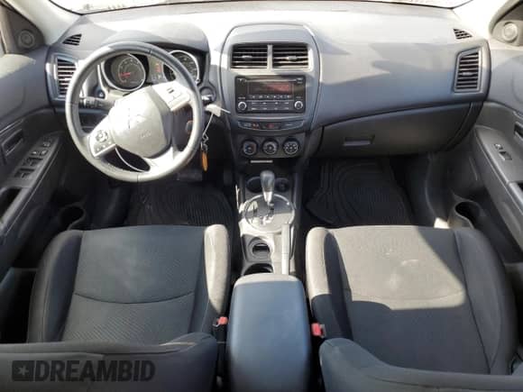 2015 Mitsubishi Outlander ES с VIN 4A4AP3AW1FE025126, выставлен на аукционе Copart как лот 85884545 с пробегом 113 965 миль миль и Списание • Salvage title. История ставок и продаж доступна на DreamBid. Изображение 8.