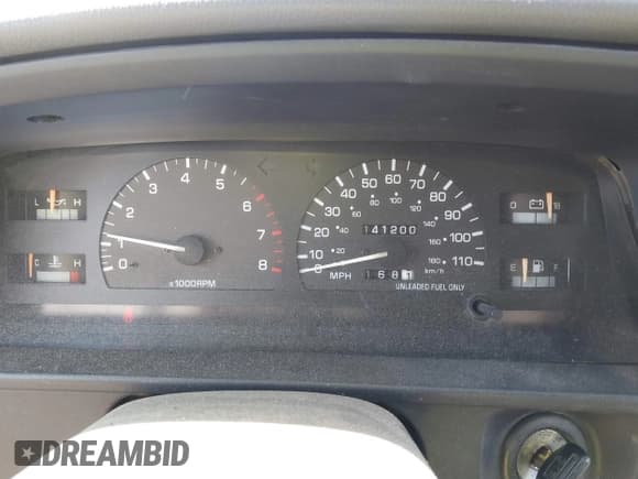 ✅ 1993 Toyota Pickup SR5 • VIN: JT4VN93G5P5035053 • Lot: 42883572. Wystawiony na IAAI z przebiegiem 141 200 mil. Bezpłatny archiwum sprzedaży aukcyjnych z USA i szczegółowy raport historii pojazdu na DreamBid. Zdjęcie 7.