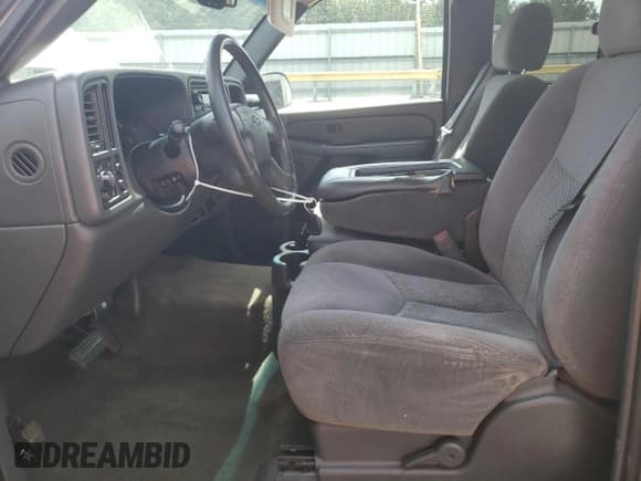 ✅ 2007 Chevrolet Silverado 1500 Work Truck • VIN: 1GCEC19XX7Z108229 • Lot: 84240575. Listed on Copart with 257,709 mi. Free auction sales archive from the USA and detailed vehicle history report at DreamBid. Image 7.