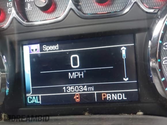 ✅ 2019 Chevrolet Silverado 1500 LT • VIN: 2GCVKPEC8K1230355 • Lot: 41124133. Wystawiony na IAAI z przebiegiem 135 034 mil. Bezpłatny archiwum sprzedaży aukcyjnych z USA i szczegółowy raport historii pojazdu na DreamBid. Zdjęcie 15.