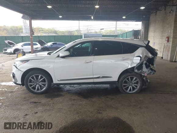 ✅ 2020 Acura RDX Technology • VIN: 5J8TC2H5XLL011379 • Лот: 42166262. Опубликован ранее на IAAI с пробегом 37 530 миль. Бесплатный доступ к архиву аукционных продаж из США и подробный отчёт об истории автомобиля на DreamBid. Изображение 13.