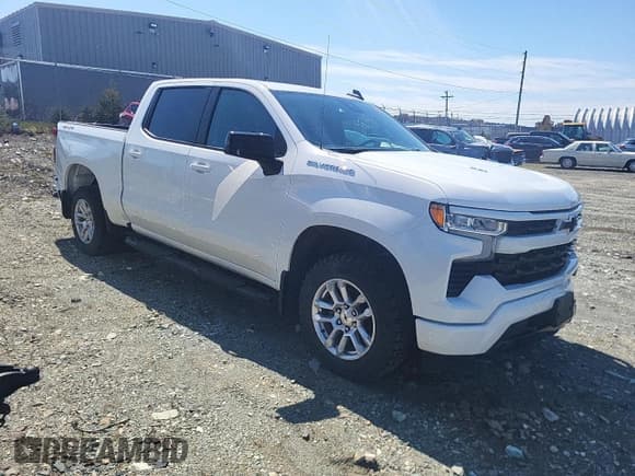 ✅ 2023 Chevrolet Silverado 1500 RST • VIN: 1GCUDEEL2PZ300408 • Lot: 56106895. Wystawiony na Copart z przebiegiem 62 375 mil. Bezpłatny archiwum sprzedaży aukcyjnych z USA i szczegółowy raport historii pojazdu na DreamBid. Zdjęcie 4.