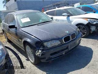 2001 BMW 3 Series 330i с VIN WBAAV53451JS96367, выставлен на аукционе IAAI как лот 42379102 с пробегом Не указан миль и . История ставок и продаж доступна на DreamBid. Изображение 1.