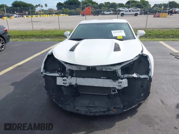 ✅ 2022 Chevrolet Camaro 1LT • VIN: 1G1FB1RX8N0127198 • Lot: 43615886. Listed on IAAI with 45,688 mi. Free auction sales archive from the USA and detailed vehicle history report at DreamBid. Image 13.