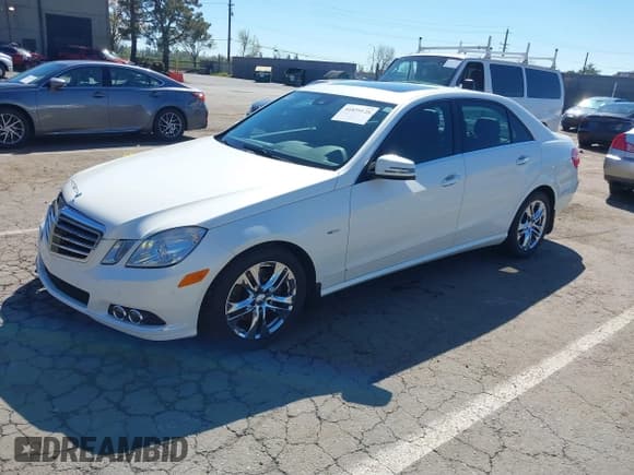 ✅ 2011 Mercedes-Benz E 350 Luxury • VIN: WDDHF2EB6BA505602 • Lot: 41859128. Listed on IAAI with 114,146 mi. Free auction sales archive from the USA and detailed vehicle history report at DreamBid. Image 18.