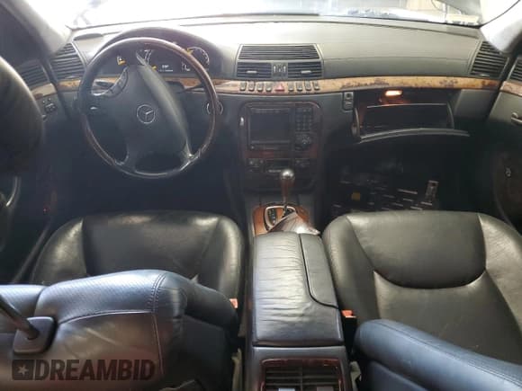 ✅ 2001 Mercedes-Benz S 600 • VIN: WDBNG78J41A191049 • Lot: 68105895. Wystawiony na Copart z przebiegiem 119 508 mil. Bezpłatny archiwum sprzedaży aukcyjnych z USA i szczegółowy raport historii pojazdu na DreamBid. Zdjęcie 8.