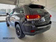 ✅ 2017 Jeep Grand Cherokee Limited • VIN: 1C4RJFBGXHC861214 • Лот: 96277665. Опубликован ранее на Copart с пробегом 98 685 миль. Бесплатный доступ к архиву аукционных продаж из США и подробный отчёт об истории автомобиля на DreamBid. Изображение 3.