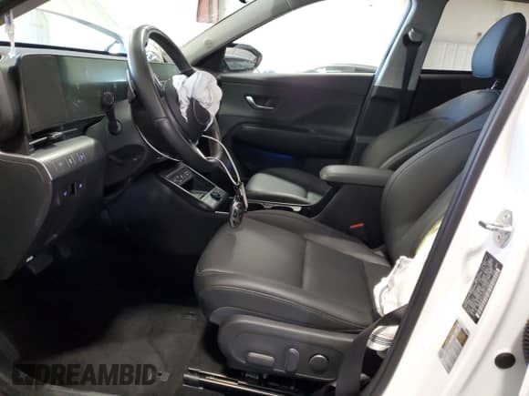 2024 Hyundai Kona Limited с VIN KM8HECA34RU136812, выставлен на аукционе Copart как лот 86061725 с пробегом 12 624 миль миль и Списание • Salvage title. История ставок и продаж доступна на DreamBid. Изображение 7.