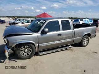 2007 GMC Sierra 1500 SLE1 with VIN 1GTEC19Z27Z175554, listed as a Copart auction lot 72020614 with 161,398 mi miles and Salvage title. Bid and sale history available at DreamBid. Image 1.