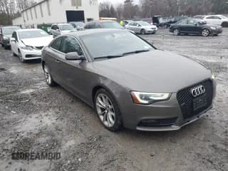 ✅ 2014 Audi A5 Premium Plus • VIN: WAULFAFR1EA057197 • Лот: 43811609. Опубликован ранее на IAAI с пробегом 198 485 миль. Бесплатный доступ к архиву аукционных продаж из США и подробный отчёт об истории автомобиля на DreamBid. Изображение 1.