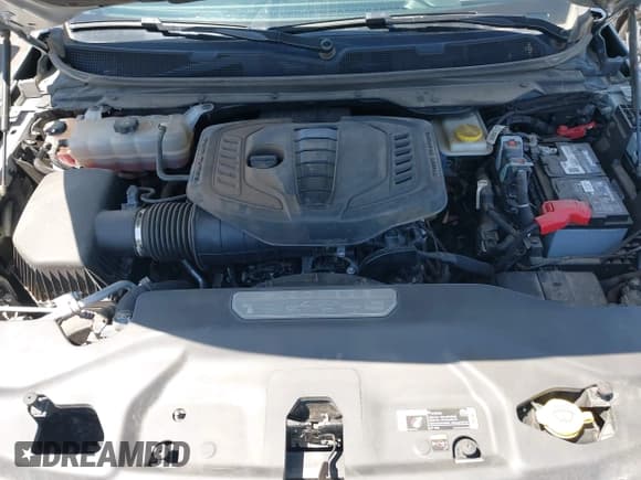 ✅ 2024 Jeep Wagoneer Series II • VIN: 1C4SJSBP8RS105303 • Lot: 42503456. Listed on IAAI with 52,664 mi. Free auction sales archive from the USA and detailed vehicle history report at DreamBid. Image 10.