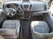 ✅ 2018 Ford Transit • VIN: 1FTYR2XM0JKA61884 • Лот: 65064845. Опубликован ранее на Copart с пробегом 90 376 миль. Бесплатный доступ к архиву аукционных продаж из США и подробный отчёт об истории автомобиля на DreamBid. Изображение 8.