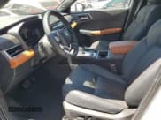 ✅ 2024 Mitsubishi Outlander SEL • VIN: JA4J3WA87RZ034474 • Lot: 64424775. Wystawiony na Copart z przebiegiem 14 066 mil. Bezpłatny archiwum sprzedaży aukcyjnych z USA i szczegółowy raport historii pojazdu na DreamBid. Zdjęcie 7.