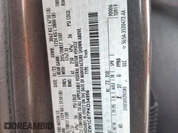 ✅ 2023 Ford F-150 XL • VIN: 1FTEW1C87PKD34956 • Lot: 67405025. Wystawiony na Copart z przebiegiem 62 087 mil. Bezpłatny archiwum sprzedaży aukcyjnych z USA i szczegółowy raport historii pojazdu na DreamBid. Zdjęcie 12.