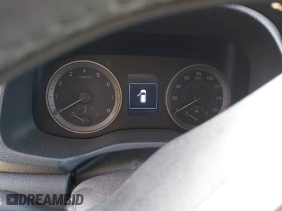 2018 Hyundai Tucson Limited with VIN KM8J33A23JU756084, listed as a IAAI auction lot 41107627 with Not provided miles and . Bid and sale history available at DreamBid. Image 7.