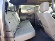 ✅ 2020 GMC Sierra 1500 SLT • VIN: 3GTU9DED2LG396006 • Лот: 81943985. Опубликован ранее на Copart с пробегом Не указан. Бесплатный доступ к архиву аукционных продаж из США и подробный отчёт об истории автомобиля на DreamBid. Изображение 10.