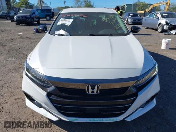 ✅ 2021 Honda Accord Sport SE • VIN: 1HGCV1F41MA093949 • Lot: 43409226. Wystawiony na IAAI z przebiegiem 20 864 mil. Bezpłatny archiwum sprzedaży aukcyjnych z USA i szczegółowy raport historii pojazdu na DreamBid. Zdjęcie 12.
