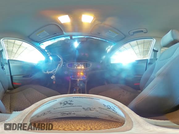 ✅ 2017 Hyundai Ioniq Blue • VIN: KMHC65LC6HU046317 • Lot: 93887755. Listed on Copart with 157,932 mi. Free auction sales archive from the USA and detailed vehicle history report at DreamBid. Image 14.