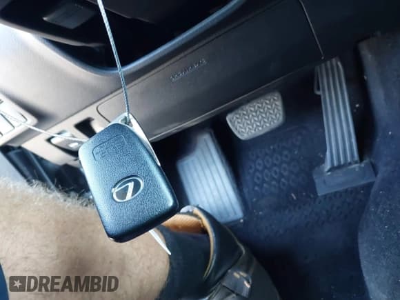 ✅ 2014 Lexus IS 250 • VIN: JTHCF1D27E5008005 • Lot: 43209287. Listed on IAAI with 113,379 mi. Free auction sales archive from the USA and detailed vehicle history report at DreamBid. Image 11.