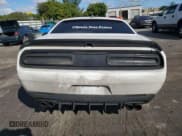 ✅ 2021 Dodge Challenger SXT • VIN: 2C3CDZAGXMH510220 • Lot: 89811875. Wystawiony na Copart z przebiegiem 101 072 mil. Bezpłatny archiwum sprzedaży aukcyjnych z USA i szczegółowy raport historii pojazdu na DreamBid. Zdjęcie 6.