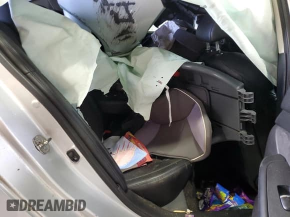 ✅ 2016 Nissan Maxima SV • VIN: 1N4AA6AP7GC388259 • Lot: 59124175. Wystawiony na Copart z przebiegiem 130 713 mil. Bezpłatny archiwum sprzedaży aukcyjnych z USA i szczegółowy raport historii pojazdu na DreamBid. Zdjęcie 10.