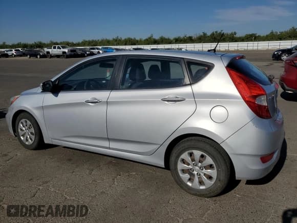 ✅ 2016 Hyundai Accent SE • VIN: KMHCT5AE1GU261048 • Lot: 66995394. Wystawiony na Copart z przebiegiem 215 330 mil. Bezpłatny archiwum sprzedaży aukcyjnych z USA i szczegółowy raport historii pojazdu na DreamBid. Zdjęcie 2.