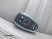 ✅ 2017 Alfa Romeo Giulia Ti • VIN: ZARFAEEN5H7537108 • Лот: 42942458. Опубликован ранее на IAAI с пробегом Не указан. Бесплатный доступ к архиву аукционных продаж из США и подробный отчёт об истории автомобиля на DreamBid. Изображение 11.